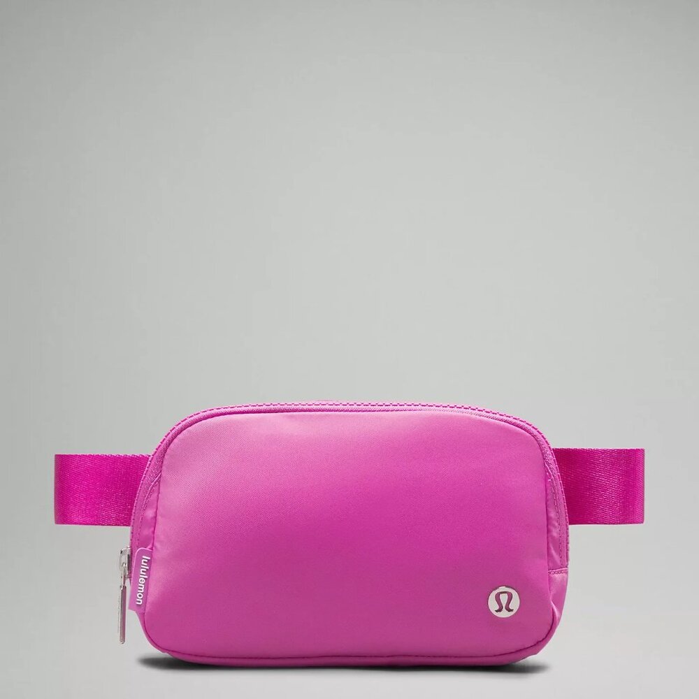 Everywhere Belt Bag - Pow Pink Tone NWOT